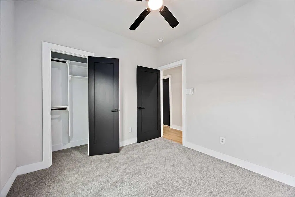 Unit B — Photo 2