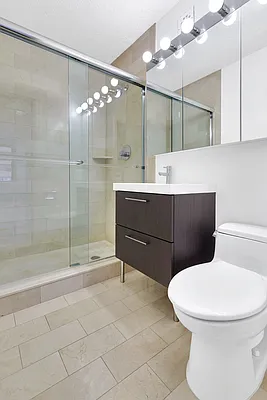 Rented by Cooper & Cooper Real Estate | media 34