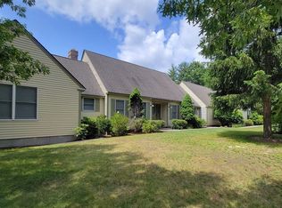 9 David Dr, Pelham, NH 03076