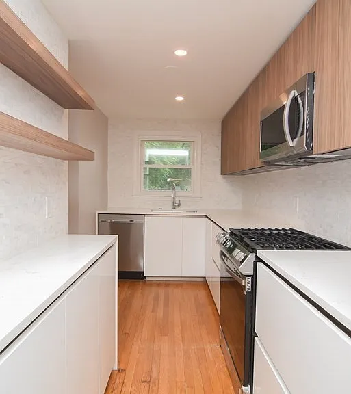 37-49 Arcadia Ave #45 — Photo 34