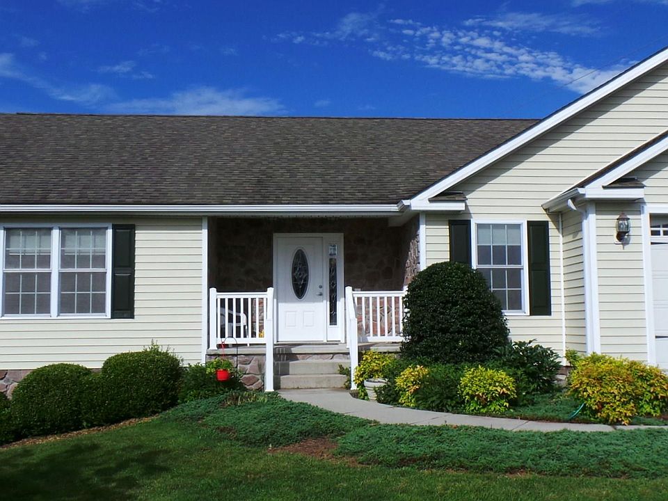 1st image of 1085 Stafford Dr