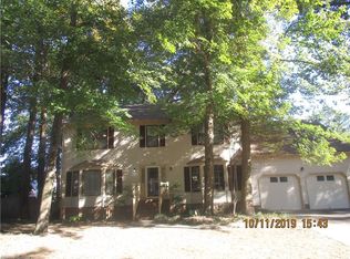 1145 Crystalwood Cir, Chesapeake, VA 23320