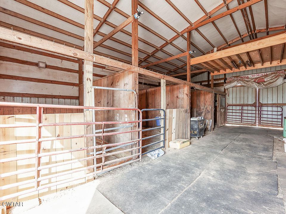 16th image of 2656 Curve Woodville Rd