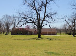 6430 Mullins Prairie Loop, Mullins Prairie, TX 78945