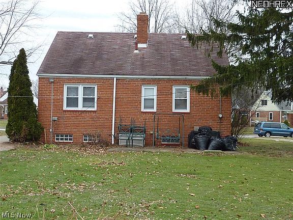 4th image of 25601 Marsdon Dr
