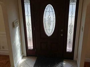 7 Hastings Ave, Pawtucket, RI 02861