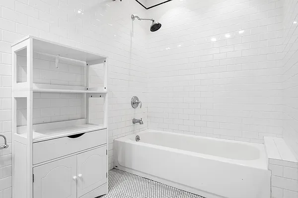 Rented by Compass | media 6