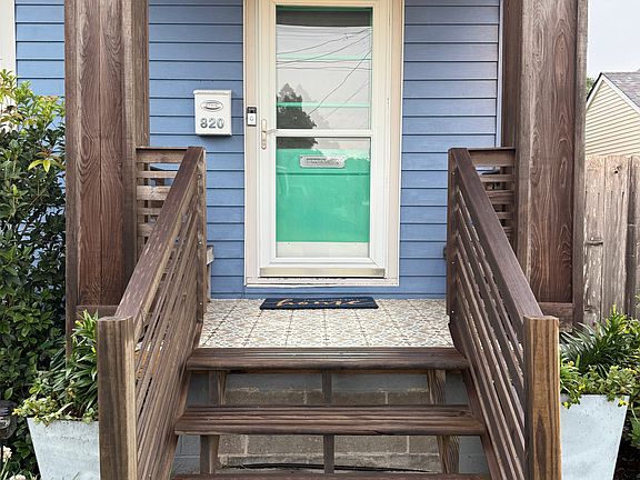 3rd image of 820 Thirba St