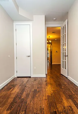 Rented by Nooklyn NYC LLC | media 78