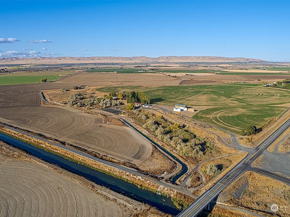 4th image of 7252 Hwy 283 N