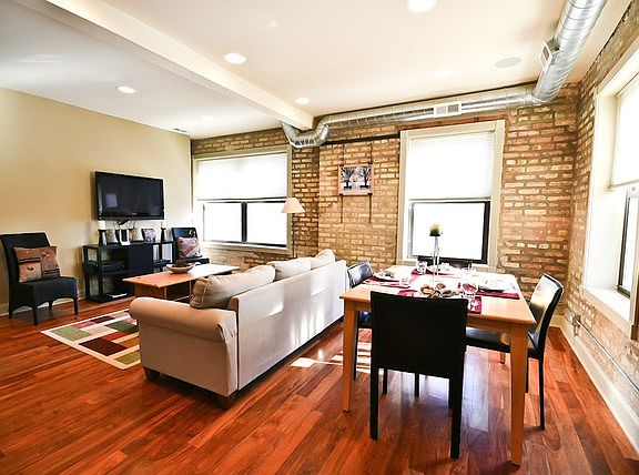 2nd image of 4444 N Damen Ave #3E