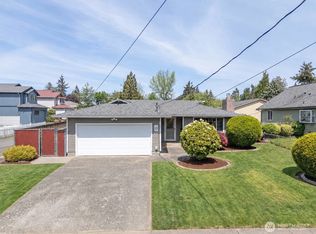 1021 S 68th St, Tacoma, WA 98408