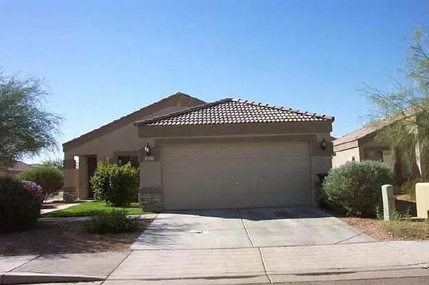 12417 W Scotts Dr — Photo 34