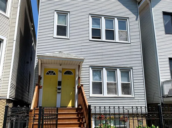 3111 N Southport Ave, Chicago, IL 60657