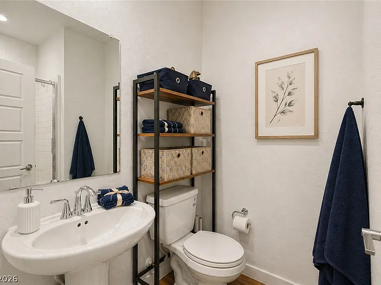 129 Laguna Commons Ln — Photo 16
