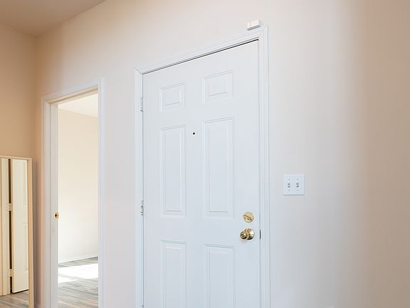 5th image of 2961 142nd Pl SE Unit 9-1