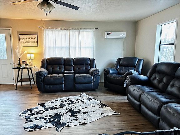 3rd image of 482 Madison St #1330