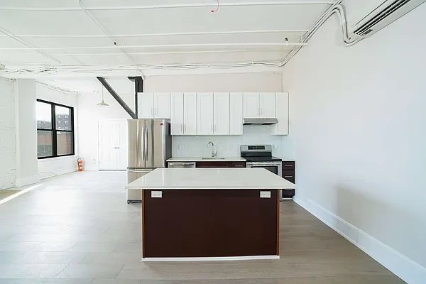 Rented by Worth Property Group | media 8