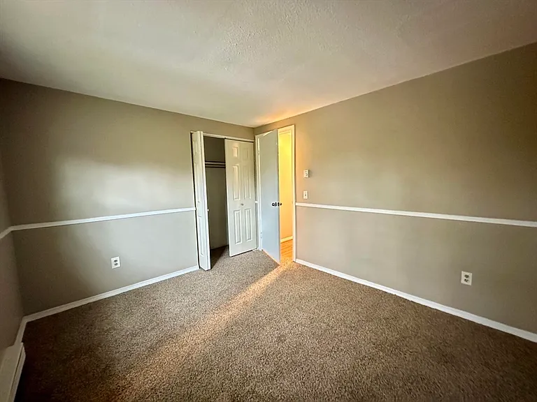 7 Maple Crest Cir #E — Photo 10