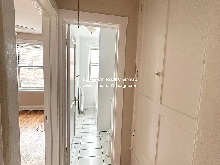 2348 W Touhy Ave #2H — Photo 6