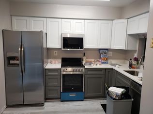8218 Great Bend Rd, Glen Burnie, MD 21061