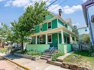 261 Morris St, Morgantown, WV 26501