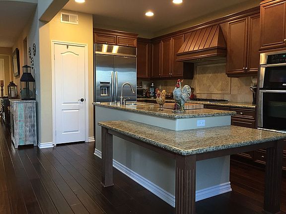 5th image of 1819 Tanglewood Dr