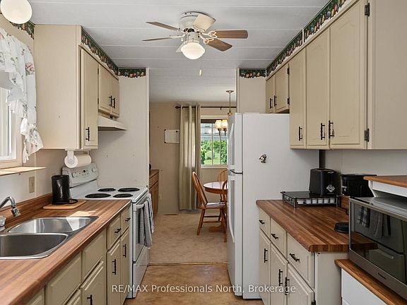 5th image of 1084 7th Ln