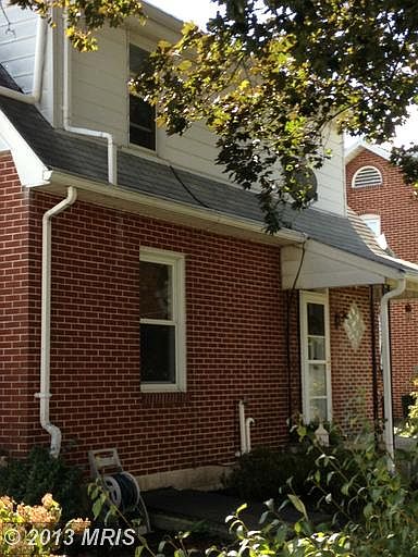 2nd image of 151 S Coldbrook Ave