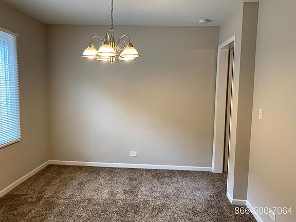 5th image of 3034 Houston St #1