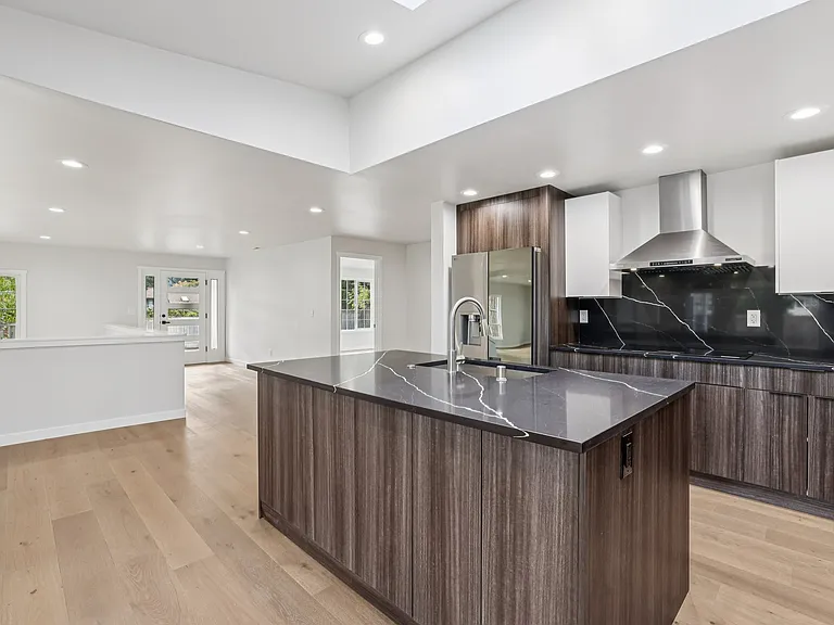 5114 Picnic Point Rd — Photo 19