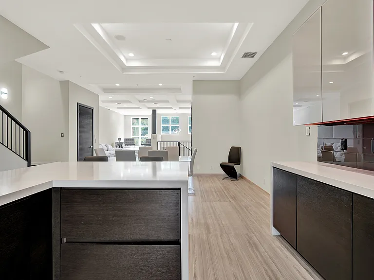 425 N Ocean Blvd #3 — Photo 33