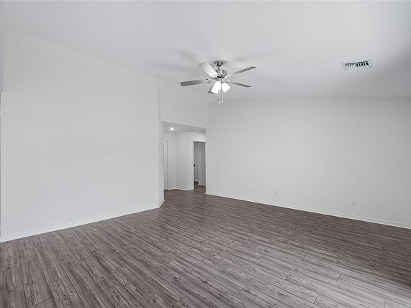4th image of 7736 98th Avenue