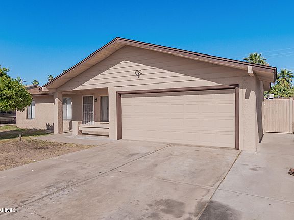 4th image of 2323 N 49TH Avenue