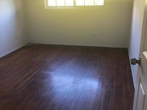 5th image of 5619 York Blvd APT 1