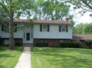 1690 Raywood Rd, Alliance, OH 44601