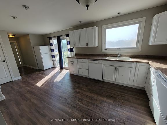 4th image of 1208 Olde Shambles Rd