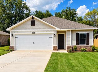 2703 Southern Oaks Dr, Longview, TX 75604