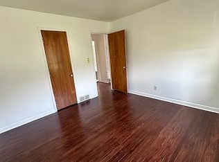 7121 Dunn Rd, Cincinnati, OH 45230