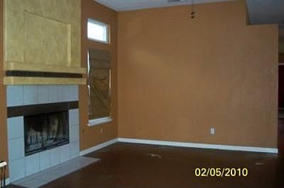 3rd image of 2318 Sailsbury Dr