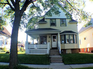 2437 S 29th St, Milwaukee, WI 53215