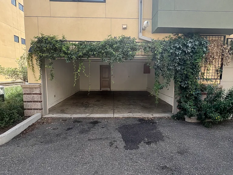 Large 2 car garage
