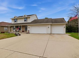 3107 44th St, Two Rivers, WI 54241