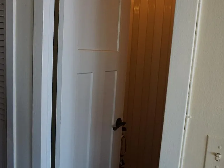 Walk-in Closet/Dressing Room