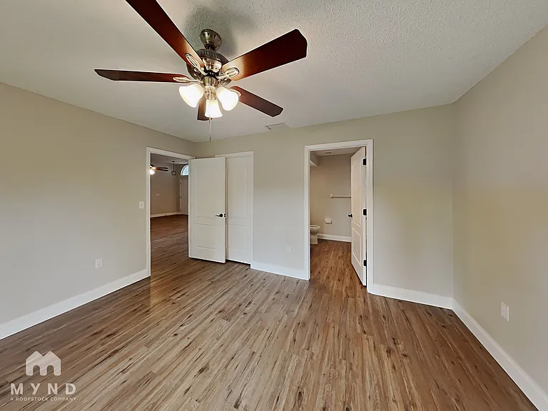 2069 Banbury Ln — Photo 6