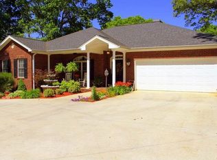 6028 Cobb St, Lula, GA 30554