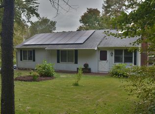 39 Riggs St, Oxford, CT 06478