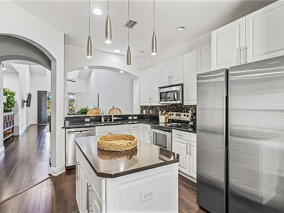 3rd image of 1634 Baseline Lane