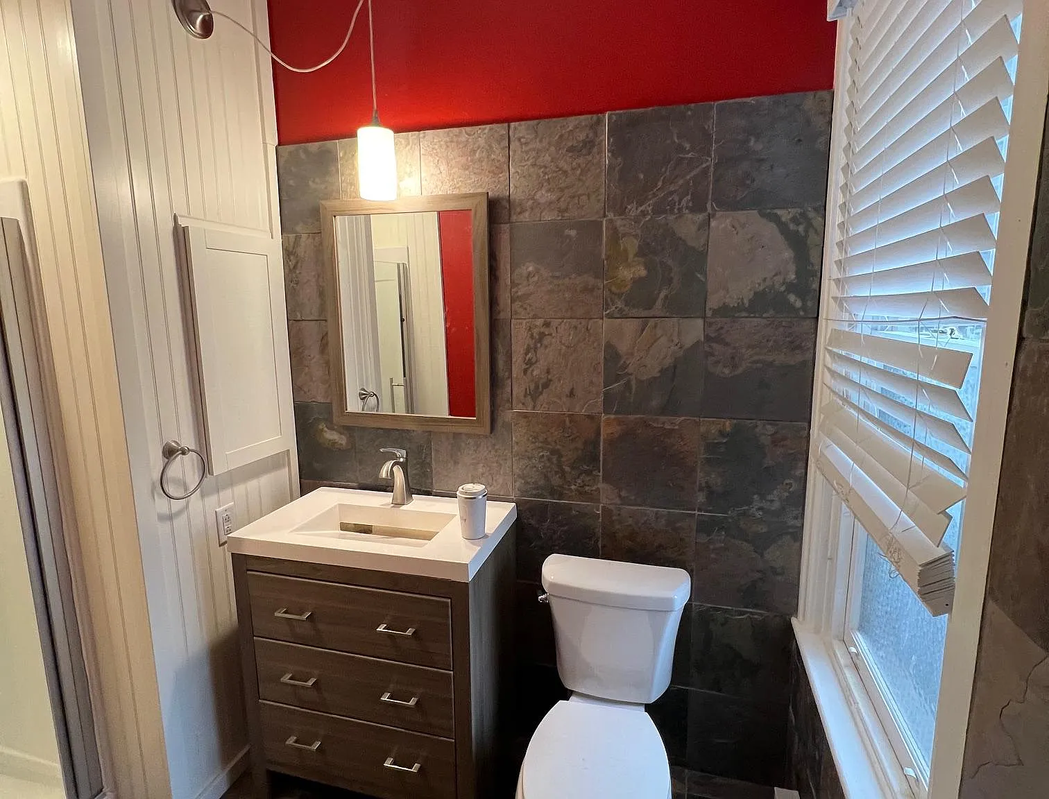 1 bed, 750 sqft, $1,450 — Photo 3