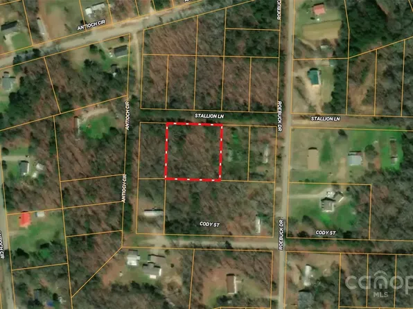 Stallion Ln, Lancaster, SC 29720